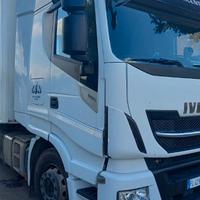 Trattore stradale Stralis 480