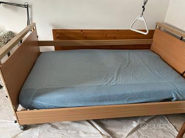 Letto ortopedico per disabili con 3 motori