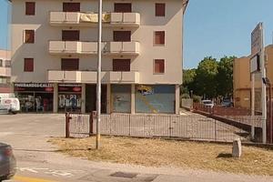 Ufficio in viale italia 190