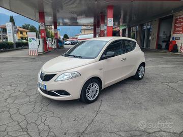 Lancia Ypsilon 1.2 Gold OK NEO solo 90mila KM