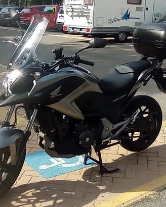 Honda NC750X,  visibile a Milano/Como