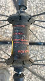 Ruota anteriore Mavic ksyrium elite