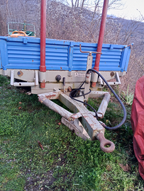 Carro agricolo trazionato