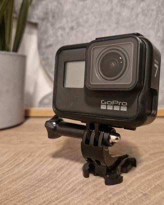 GoPro 7 black + pettorina