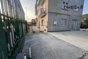 ROZZOL MELARA - Posto auto scoperto.