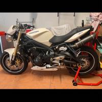 Moto Triumph street triple 