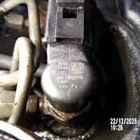 INIETTORE PER VW CADDY 2KA 1.6 TDI ANNO 2011