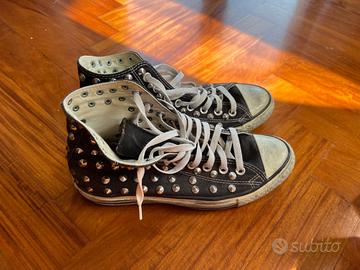 Converse borchie colori bianche e nere