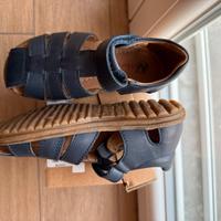 Sandali Naturino nuovi mai usati n. 27 da bimbi