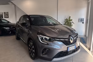 Renault Captur Full Hybrid E-Tech 145 CV Engineere