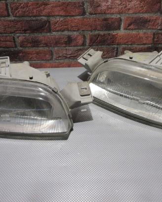 fanali anteriori con frecce fiat punto 1' serie