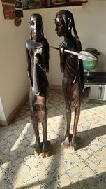 Collezionisti di oggetti in Ebano