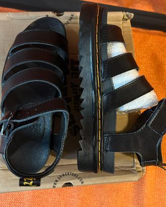 Sandali Dr Martens n. 39, nuovi, mai usati