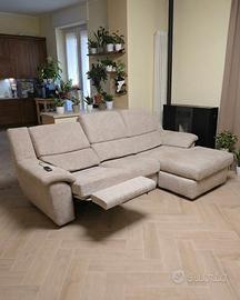 Divano angolare Poltronesofá recliner elettrico