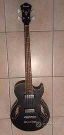 Basso semiacustico Ibanez AGB200-BKF