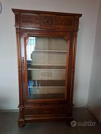 vetrina arte povera