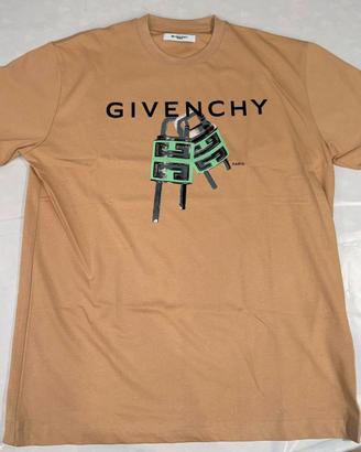 Givenchy T-Shirt