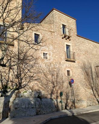 Casa indipendente - Rignano Garganico