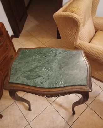 Tavolino con piano in marmo