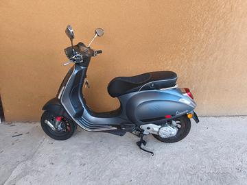 Vespa Sprint 50 IE