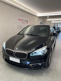 BMW 216d Luxury 116cv Aut.
