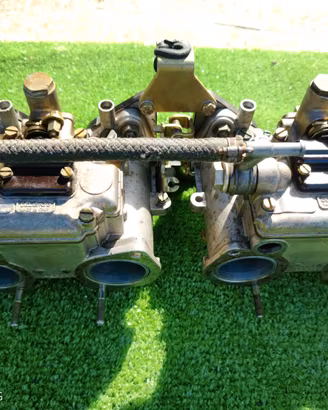 Coppia carburatori dell'Orto DHLA 40 L