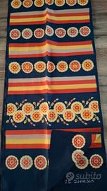 Foulard fantasia geometrica e floreale 