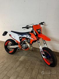 Ktm 125 SX 2022 targato motard