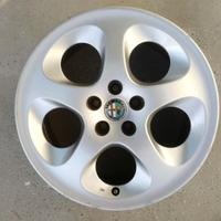 Cerchio in lega 16" Alfa Romeo 147