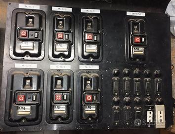 QUADRI ELETTRICI D’EPOCA BTICINO – COMPLETI