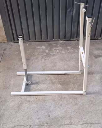 Cavalletto manutenzione biciclette