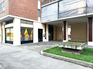 NEGOZIO A GRUGLIASCO