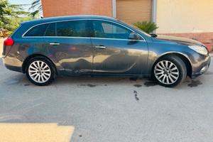 Opel insignia 2.0 diesel 160 cv