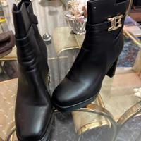 stivaletti num Laura Biagiotti 40