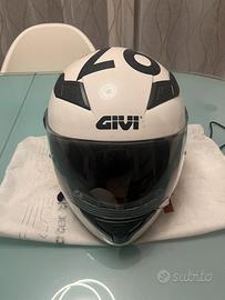 Casco Givi - Guanti Alpinestars