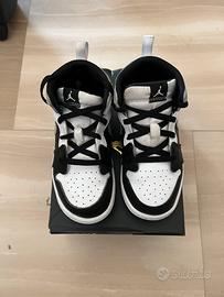 Scarpe jordan mid per bimbi N. 25