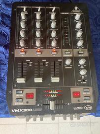 Mixer Behringer VMX300USB