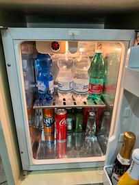 SMEG frigobar frigo da camera minibar silenzioso - Elettrodomestici In  vendita a Napoli