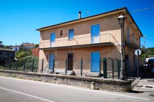 Villa unifamiliare piazza G. Marconi, 2, Centro, P