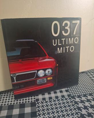 Libri di automobili sportivi 