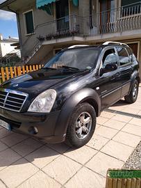 ssangyong  rexton