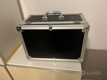 Borsa rigida per trucchi