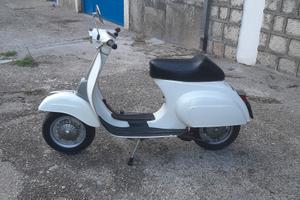 Piaggio Vespa 50 Special (V5B3) - 1979