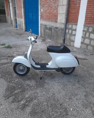 Piaggio Vespa 50 Special (V5B3) - 1979