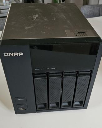 QUNAP NAS  TS-412