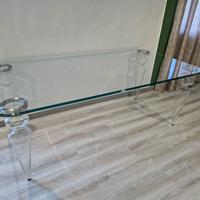 Tavolo di design in cristallo 