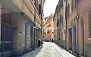 posto-auto-a-bologna-via-de-coltelli-1-locali