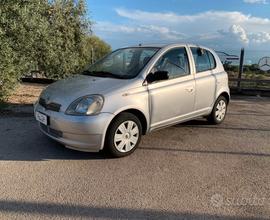 Toyota Yaris 1.0i 16V cat 5 porte