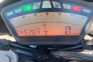 Moto Ducati Ypermtard