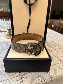 Cintura Gucci gg completa di box